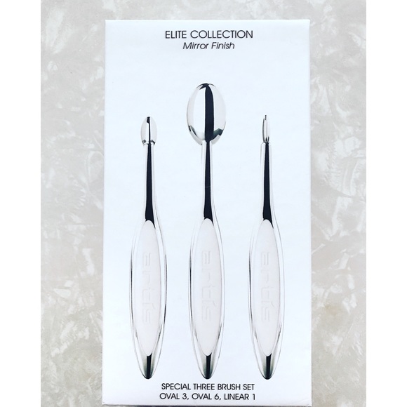 NWT Elite 3 Brush Set [Worth $134]